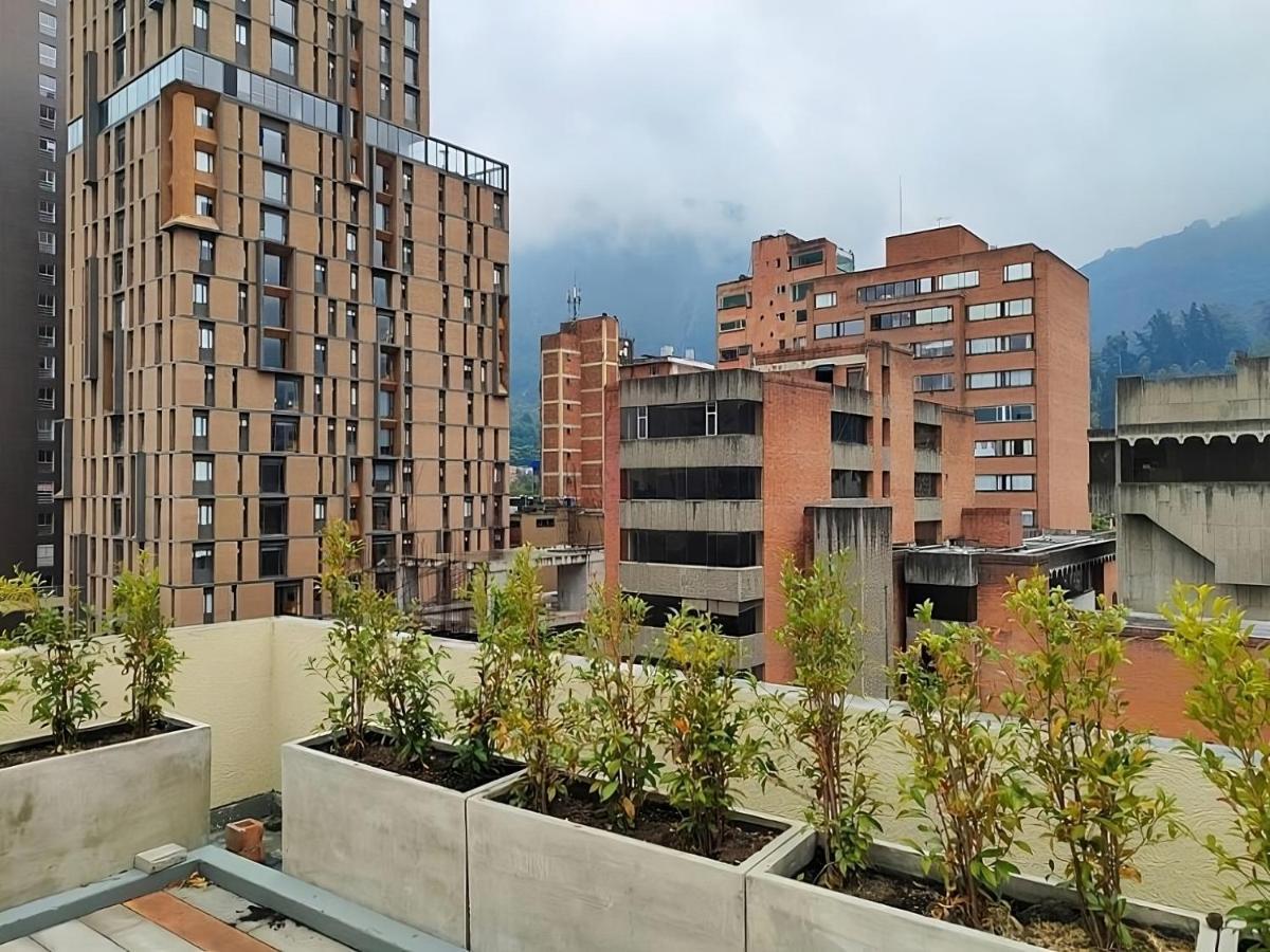 Downtown Bogota: Explora Y Descansa Bogotá